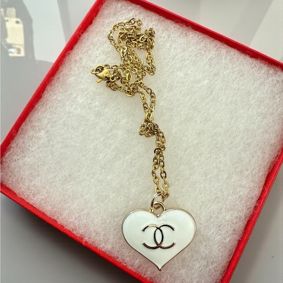 CHANEL Gold Chain with White Heart Pendant - Picture 2 of 3